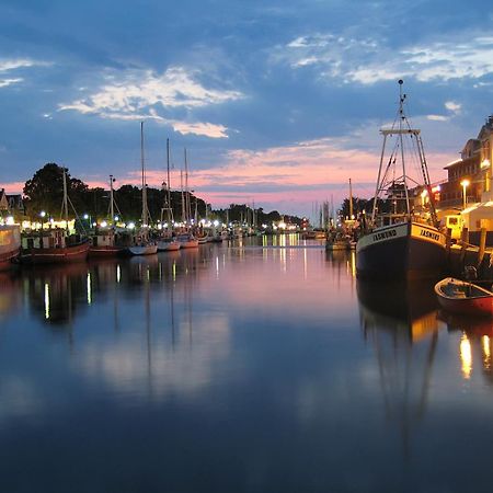 Ostseeblick, Direkt Am Alten Strom Rostock Eksteriør billede
