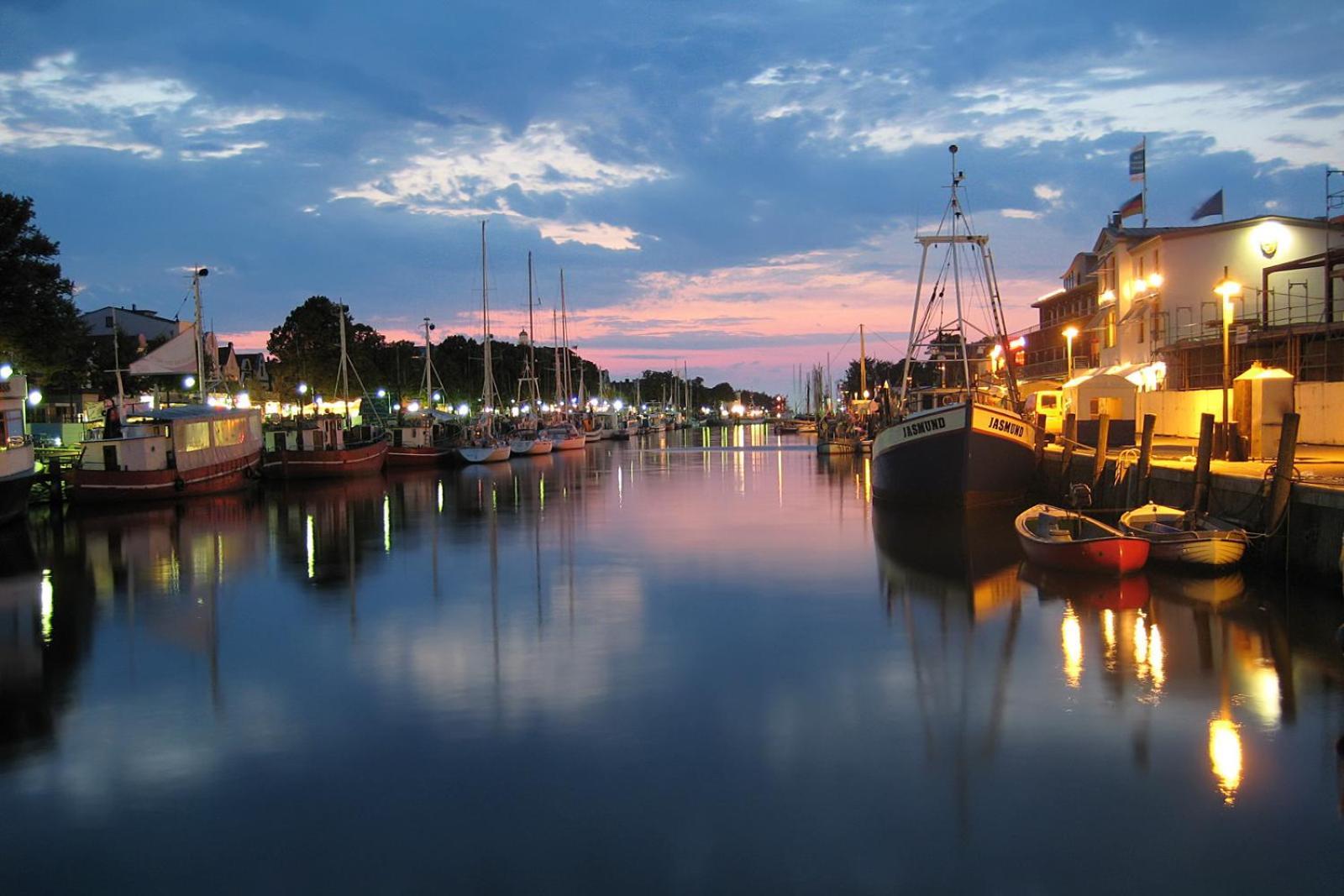 Ostseeblick, Direkt Am Alten Strom Rostock Eksteriør billede